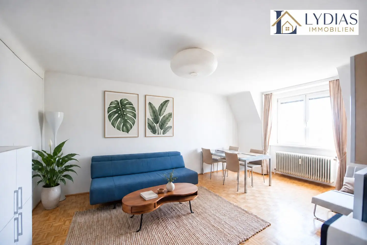 Bright and cozy 2.5-room apartment in quiet courtyard location, communal garden - top location near U6 station