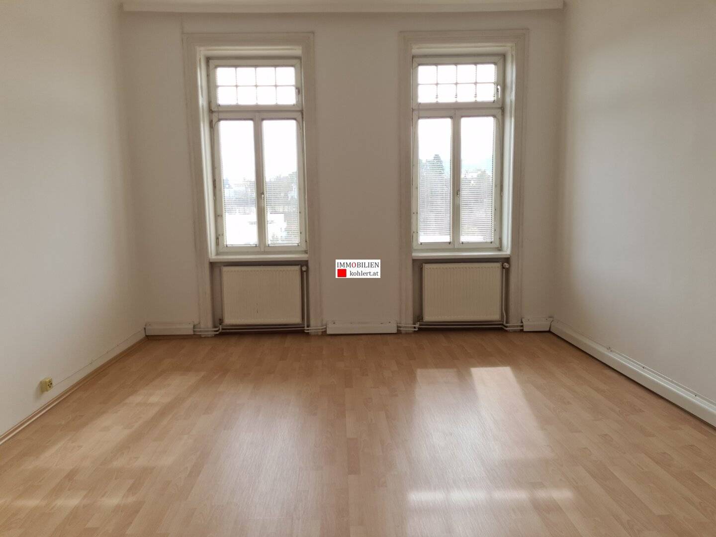 KLOSTERNEUBURG, SUNNY 2-ROOM APARTMENT WITH BALCONY