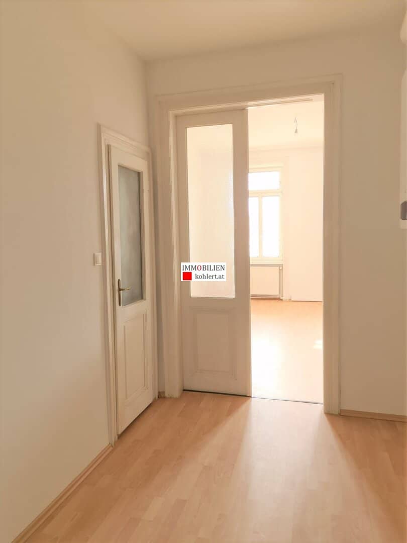 KLOSTERNEUBURG, SUNNY 2-ROOM APARTMENT WITH BALCONY
