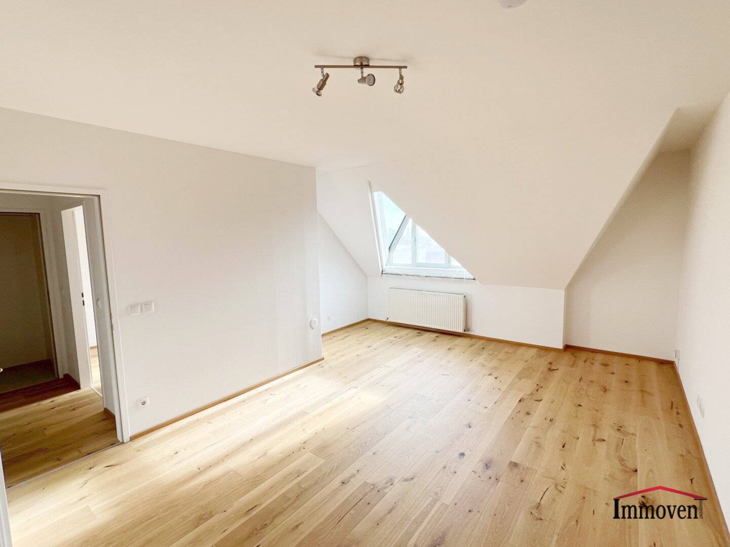 Top location: 2-room apartment at Dietrichsteinplatz