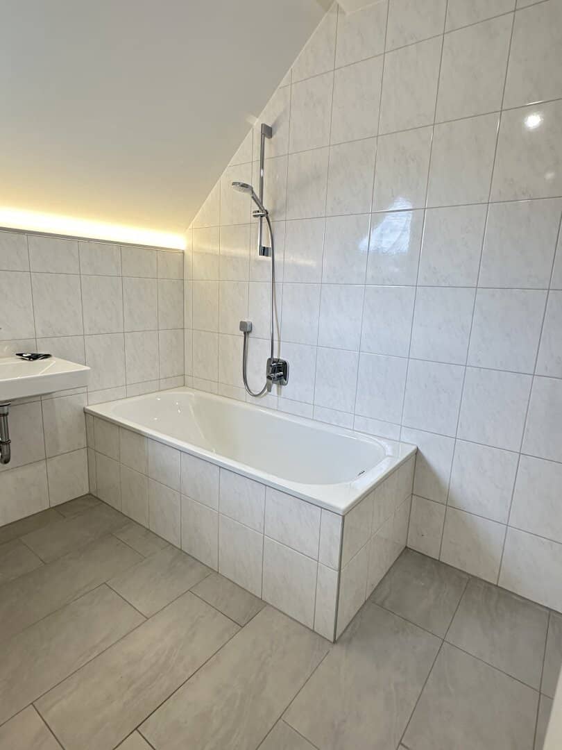 New-build residential dream in Elsbethen – large garden, two south-facing terraces and perfect S-Bahn connection