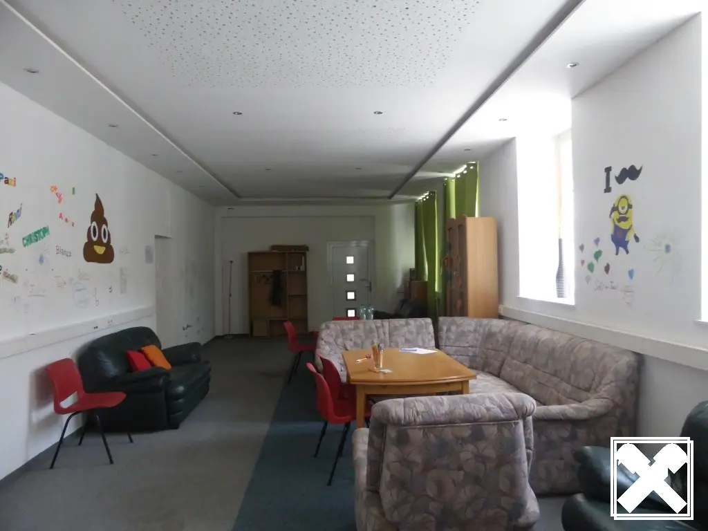 ORDINATION BÜRO ODER GESCHÄFTSLOKAL IN GROßWEIKERSDORF