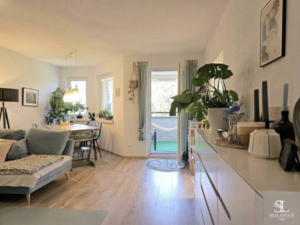 Beautiful 3-room apartment with 2 balconies and underground garage parking space in Innsbruck - Tiergartenstraße