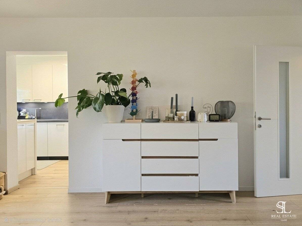 Beautiful 3-room apartment with 2 balconies and underground garage parking space in Innsbruck - Tiergartenstraße