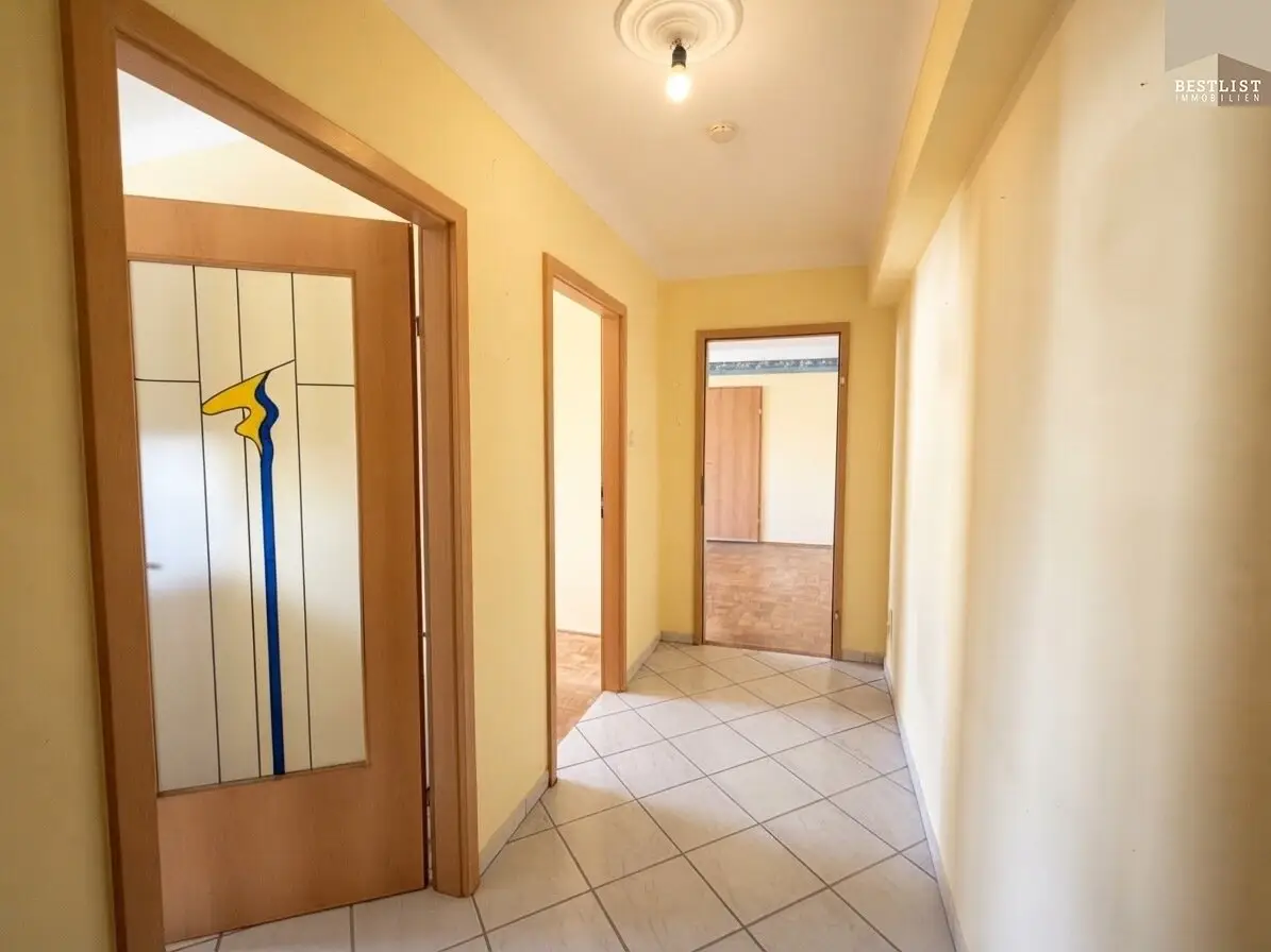 Living with Comfort and View – central 2.5-room apartment in Baden