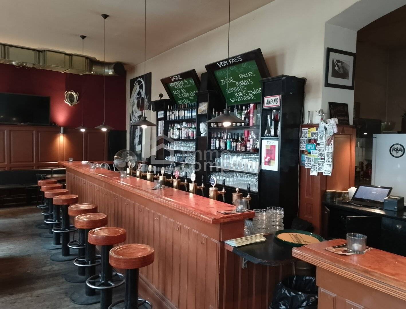 Cult Tavern &amp; Beer Bar Anton Franks