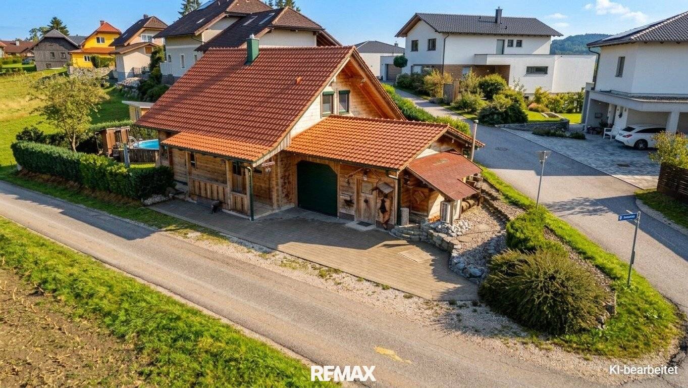Scandinavian log house in Ottnang am Hausruck