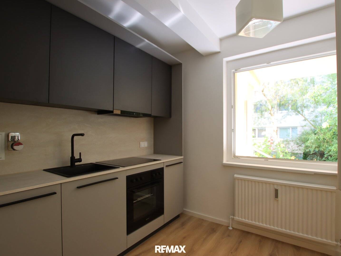 4-room Antonsgasse Baden first occupancy after renovation