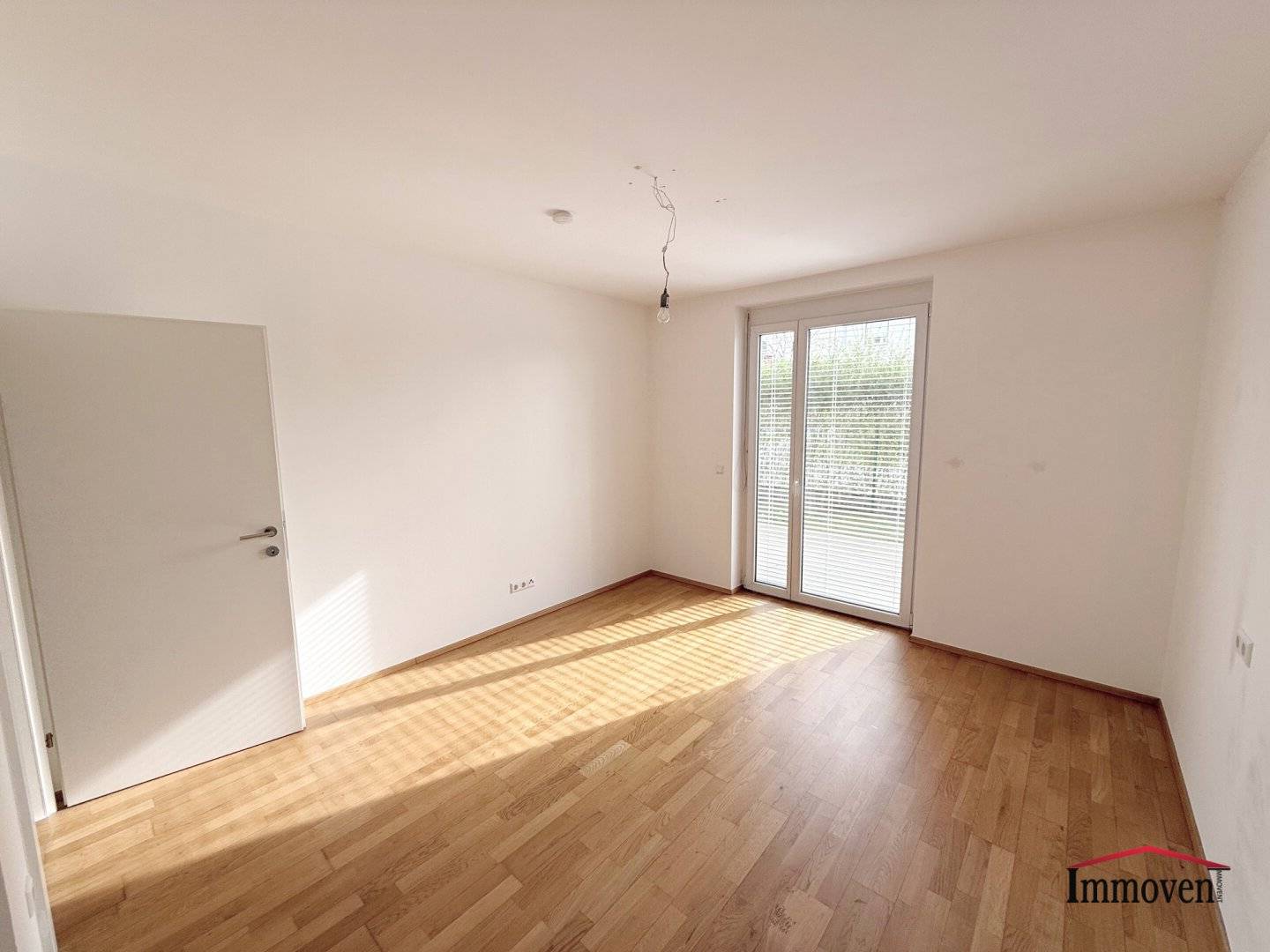 2-room apartment with terrace and garden share in Puntigam