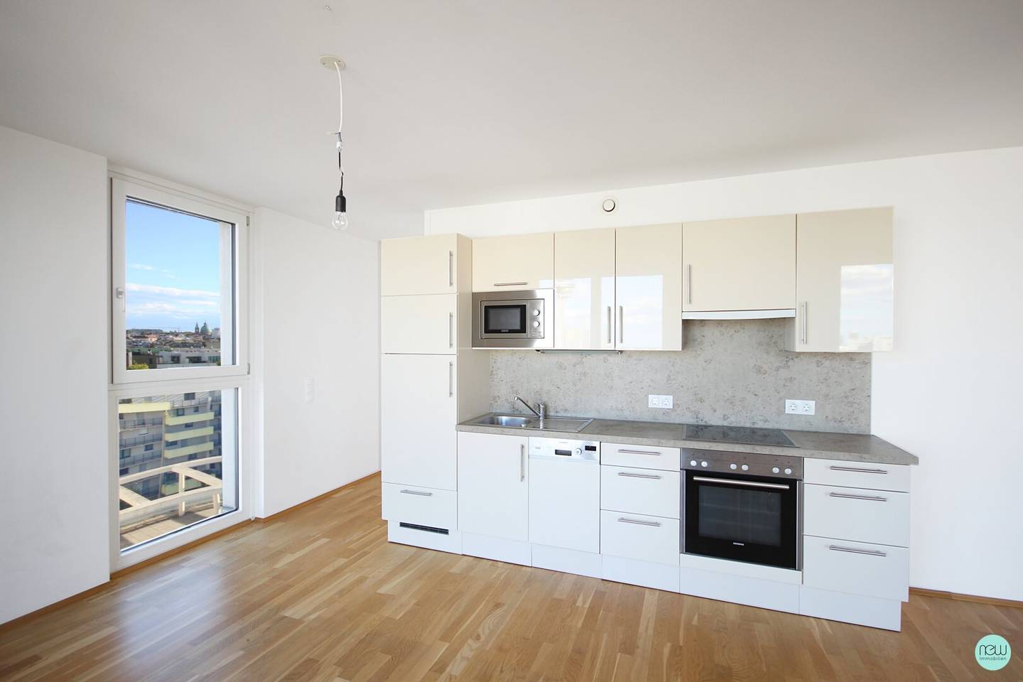 Sensational terrace apartment on the 10th (top) floor
