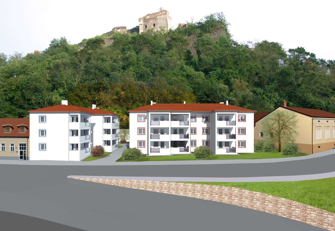 Bright apartment near the town center with lift