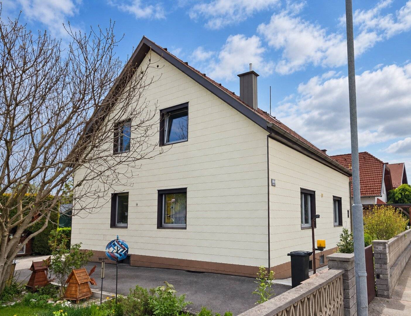 Charmantes Einfamilienhaus mit wunderschönen Garten in Neunkirchen - Kattinger AU