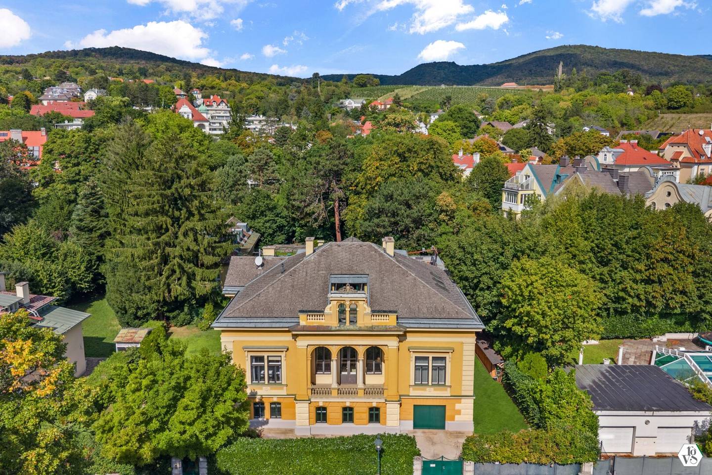 Historic Villa Foller from the Imperial Era in the traditional villa district of Baden near Vienna