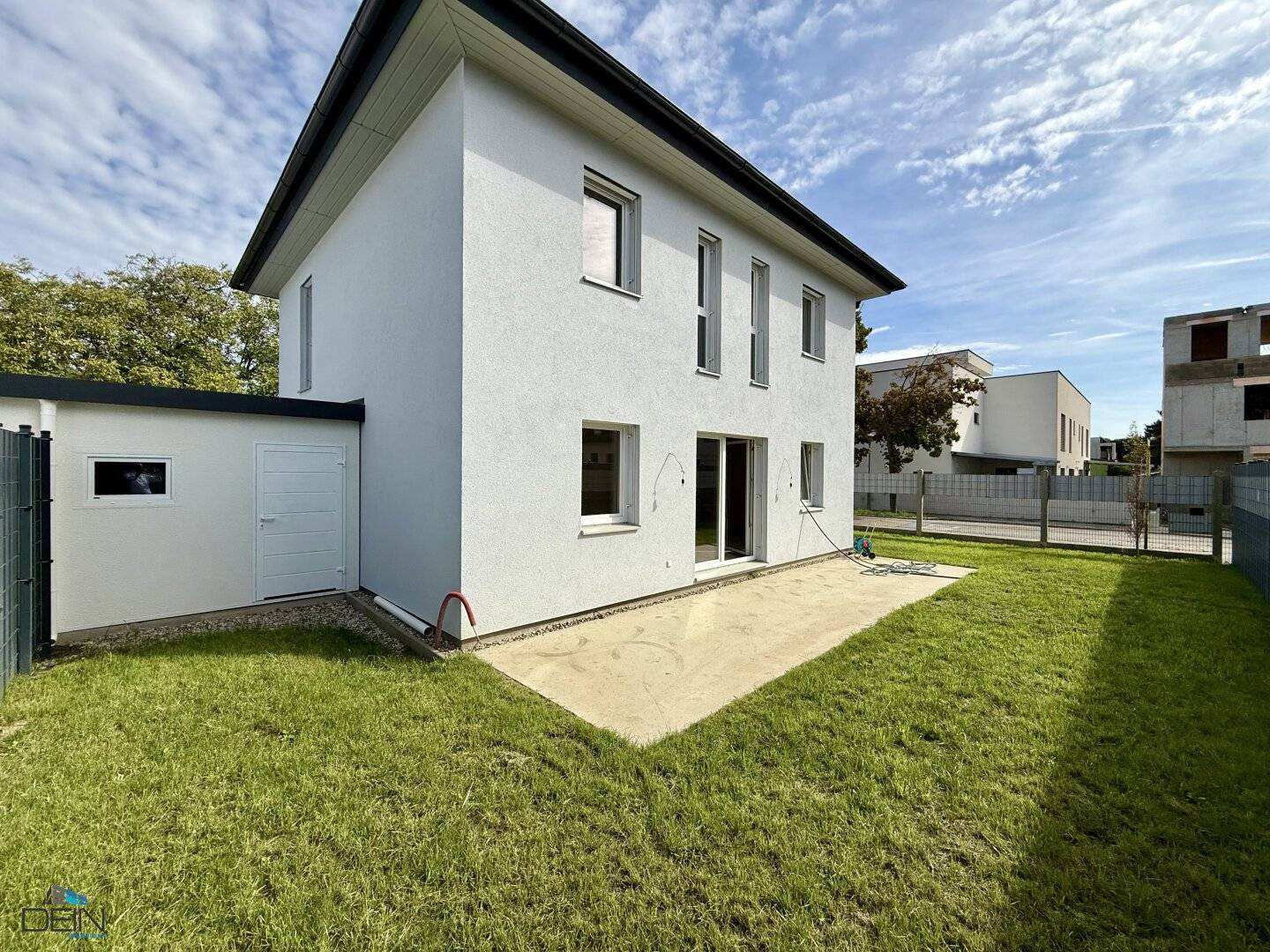 PRICE REDUCTION! Dreamlike 4-room detached house on own land with garage near Kaufpark Vösendorf