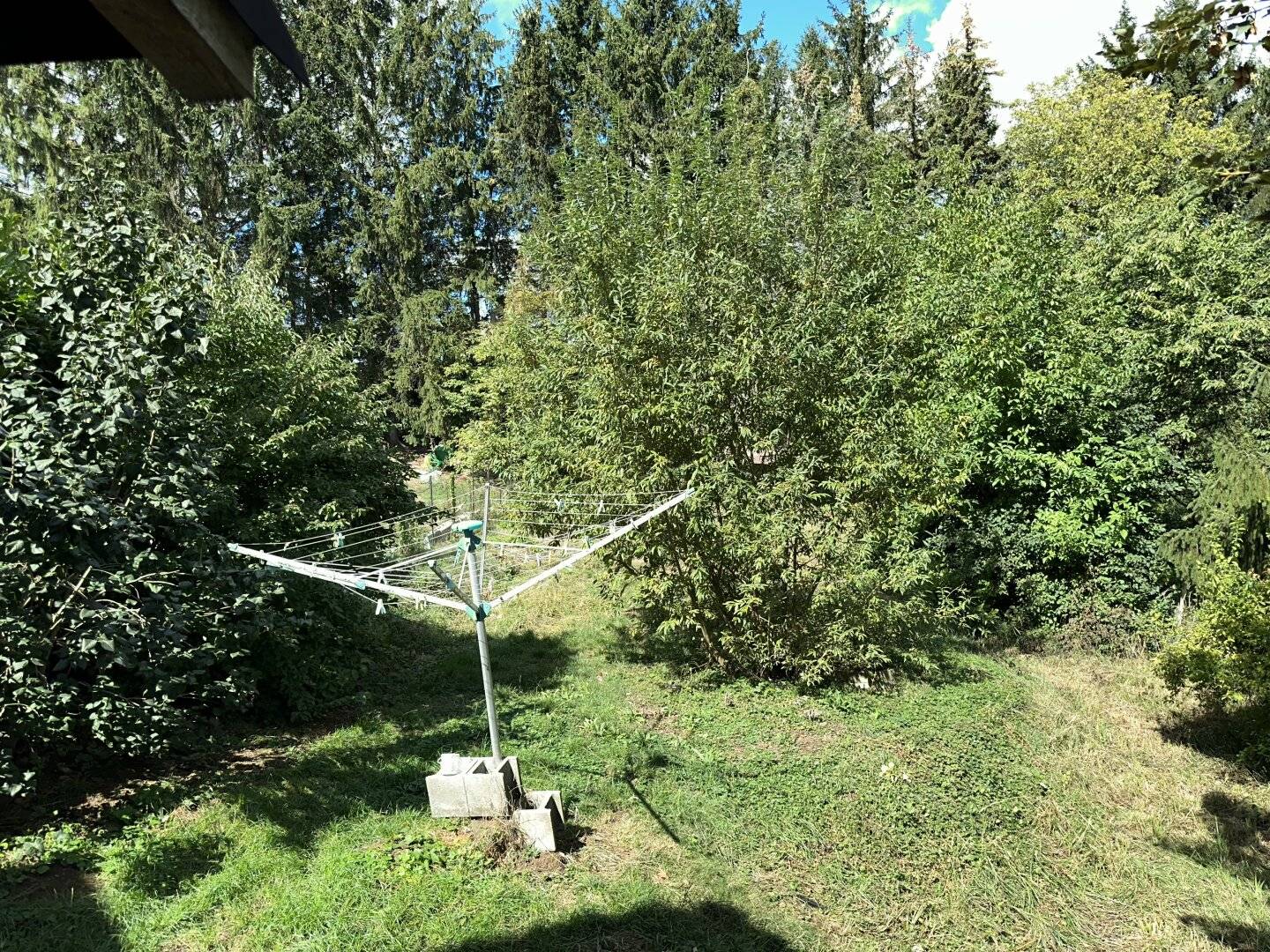 Semi detached house with potential in Sittendorf