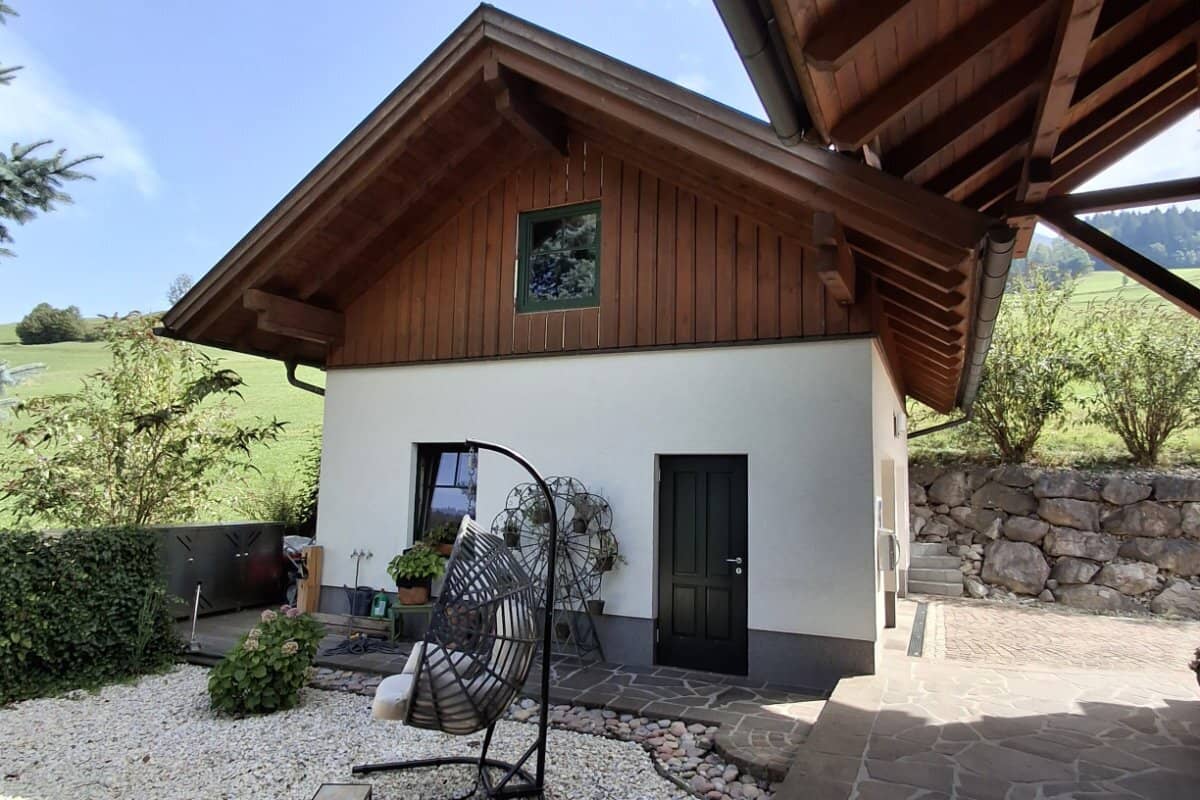 Spacious living with a dream view in Steinbach am Attersee