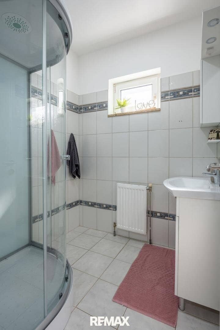 Your new home - Family house in a quiet location in Zillingtal