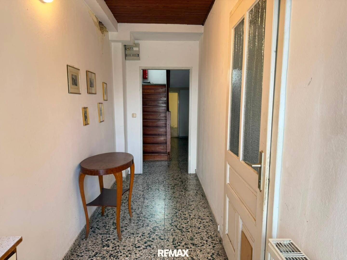 Affordable tenement house with 5 apartments in Mattersburg