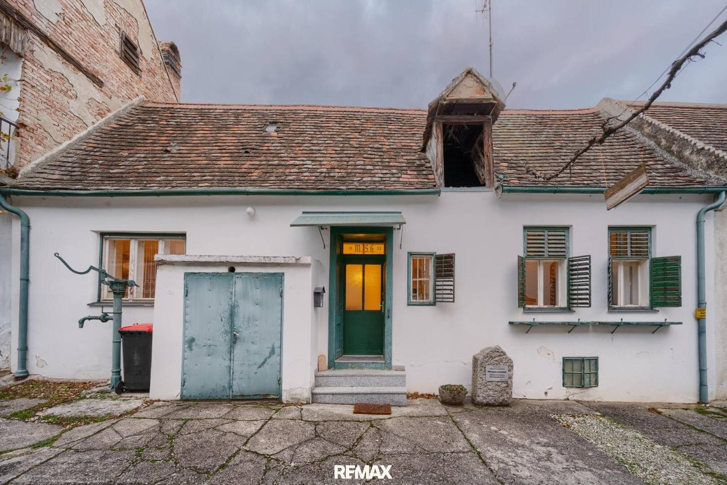 Historic courtyard house in Mörbisch am See