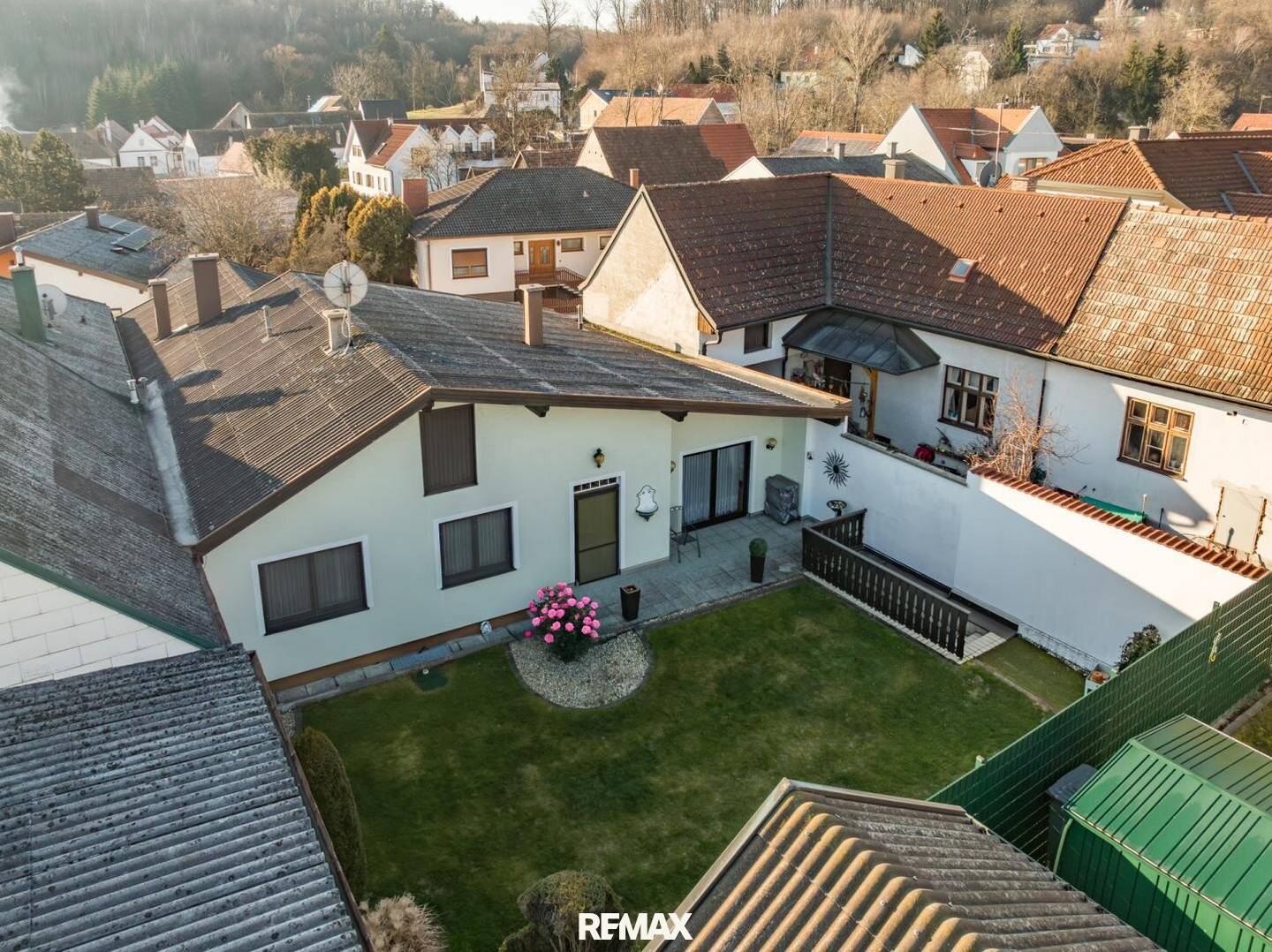 Einfamilienhaus mit separatem Wohnbereich
