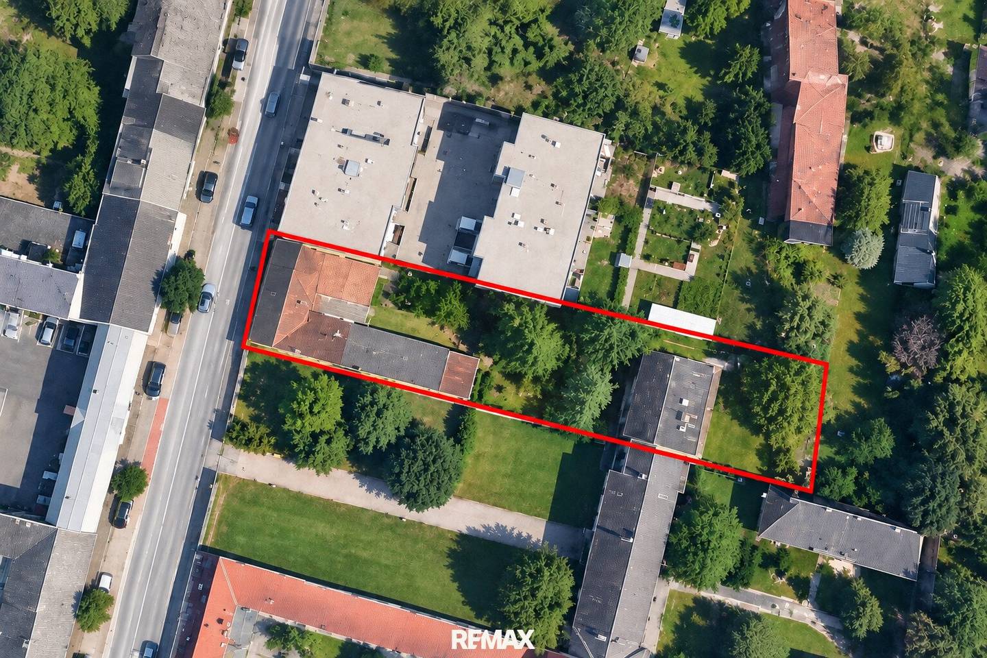 1,055 m² building land in the center of Baden – existing house and development potential
