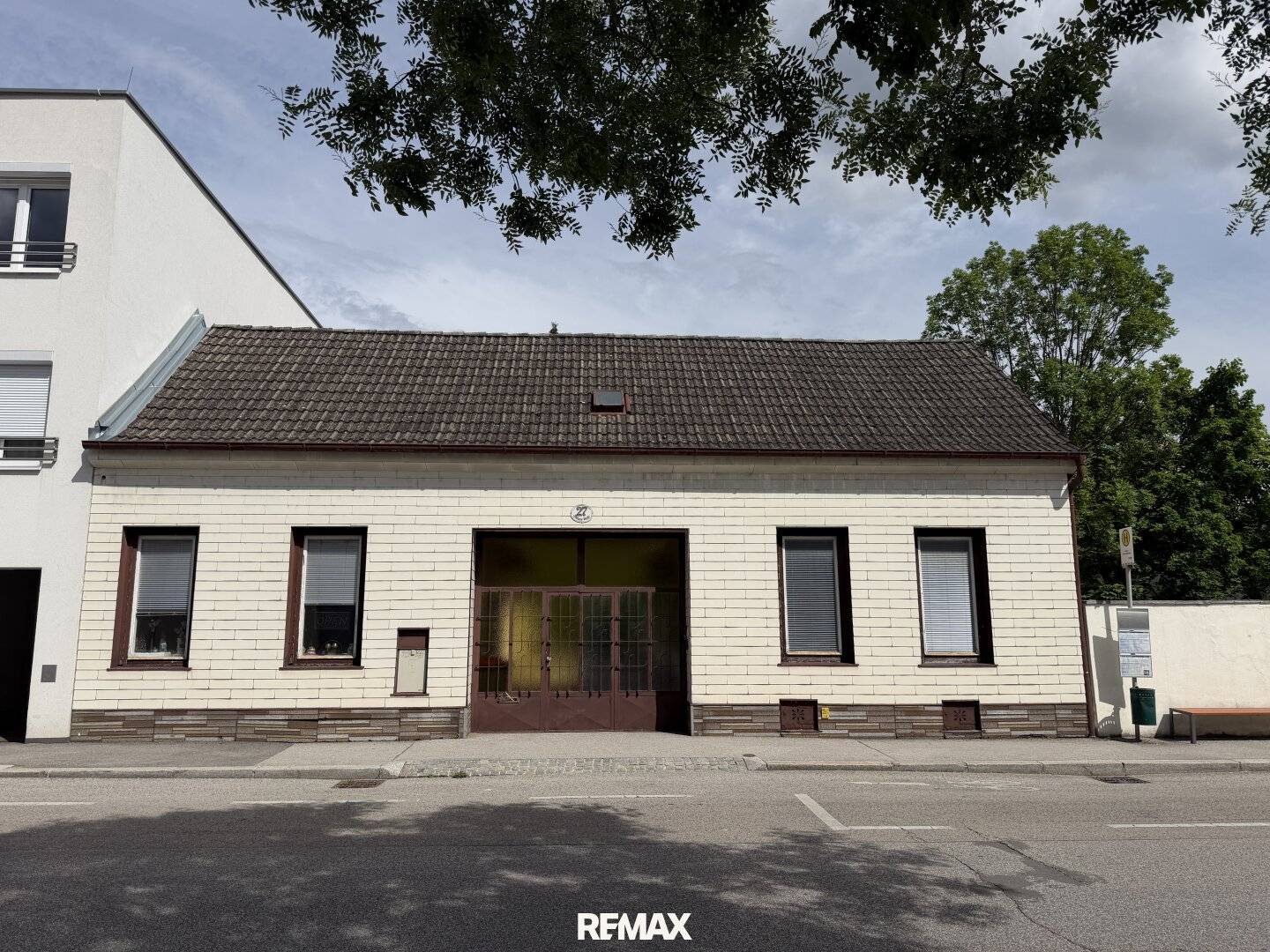 1,055 m² building land in the center of Baden – existing house and development potential