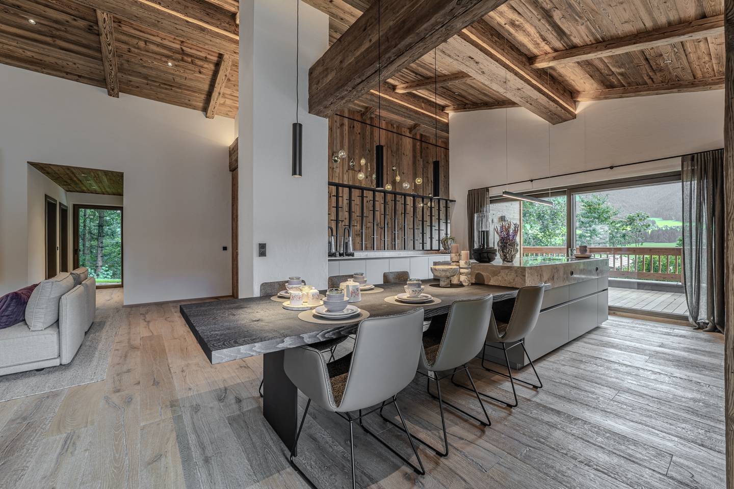 Holiday apartment with mountain panorama and sauna