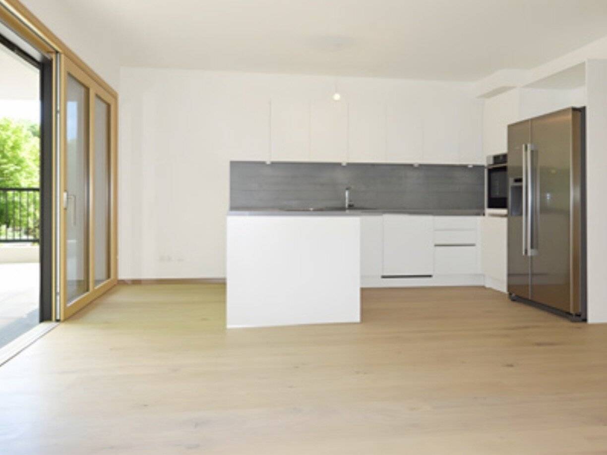 FURNISHED DUPLEX with 65 m² private garden in 1190 Vienna + Terrace, Elevator &amp; Vienna Woods View