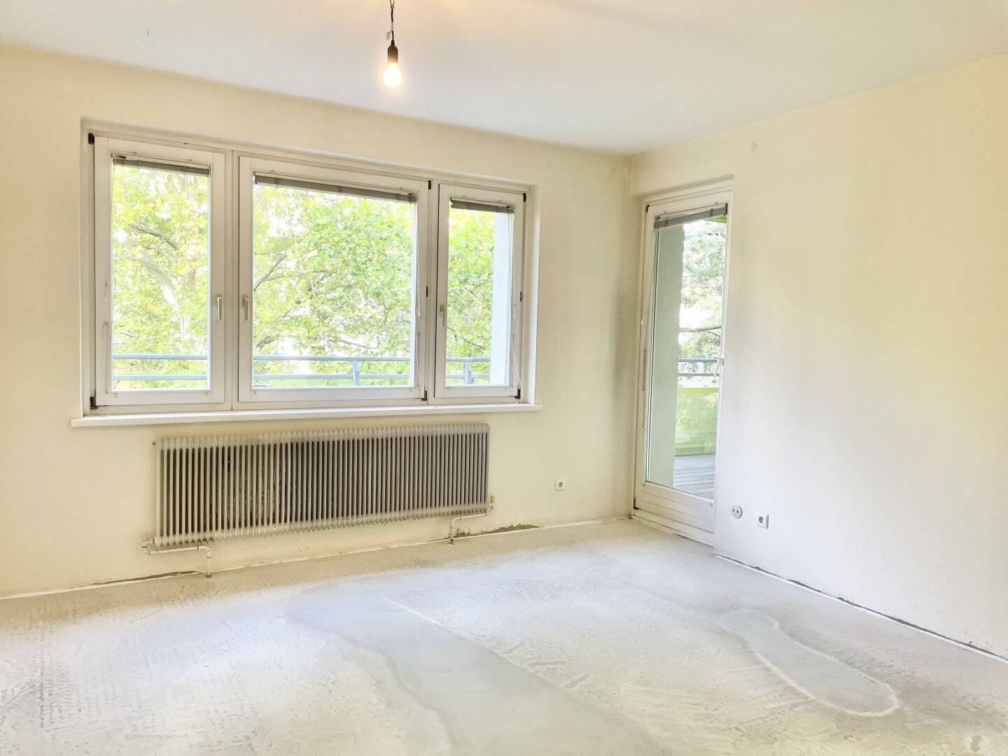 ​​​​​​​PROVISIONSFREI VOM EIGENTÜMER! INTERESSANTE 4-ZIMMER-WOHNUNG MIT WESTBALKON IN ATZGERSDORF!