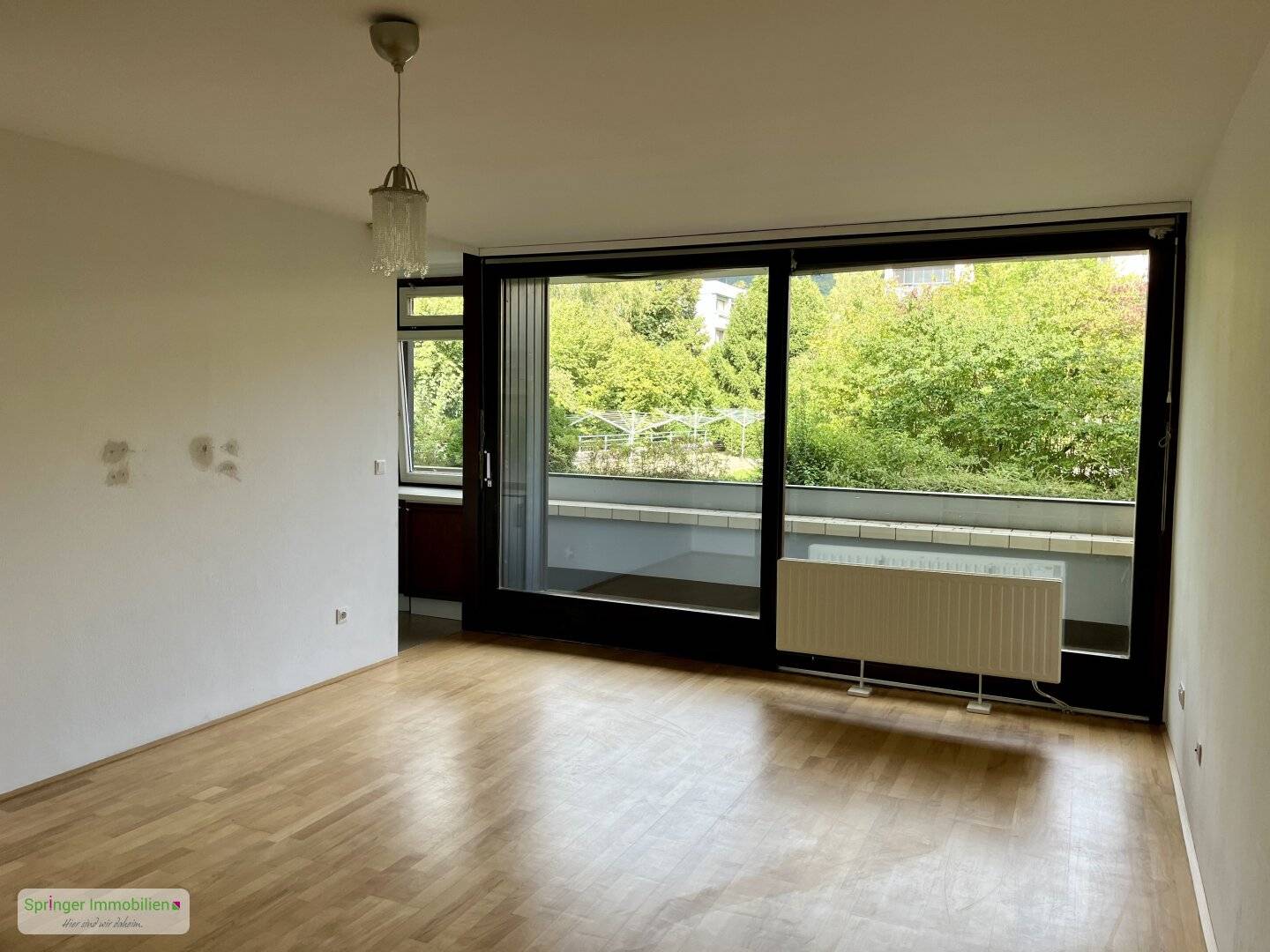 Schon gepackt! Ruhige Groß-Garconniere
