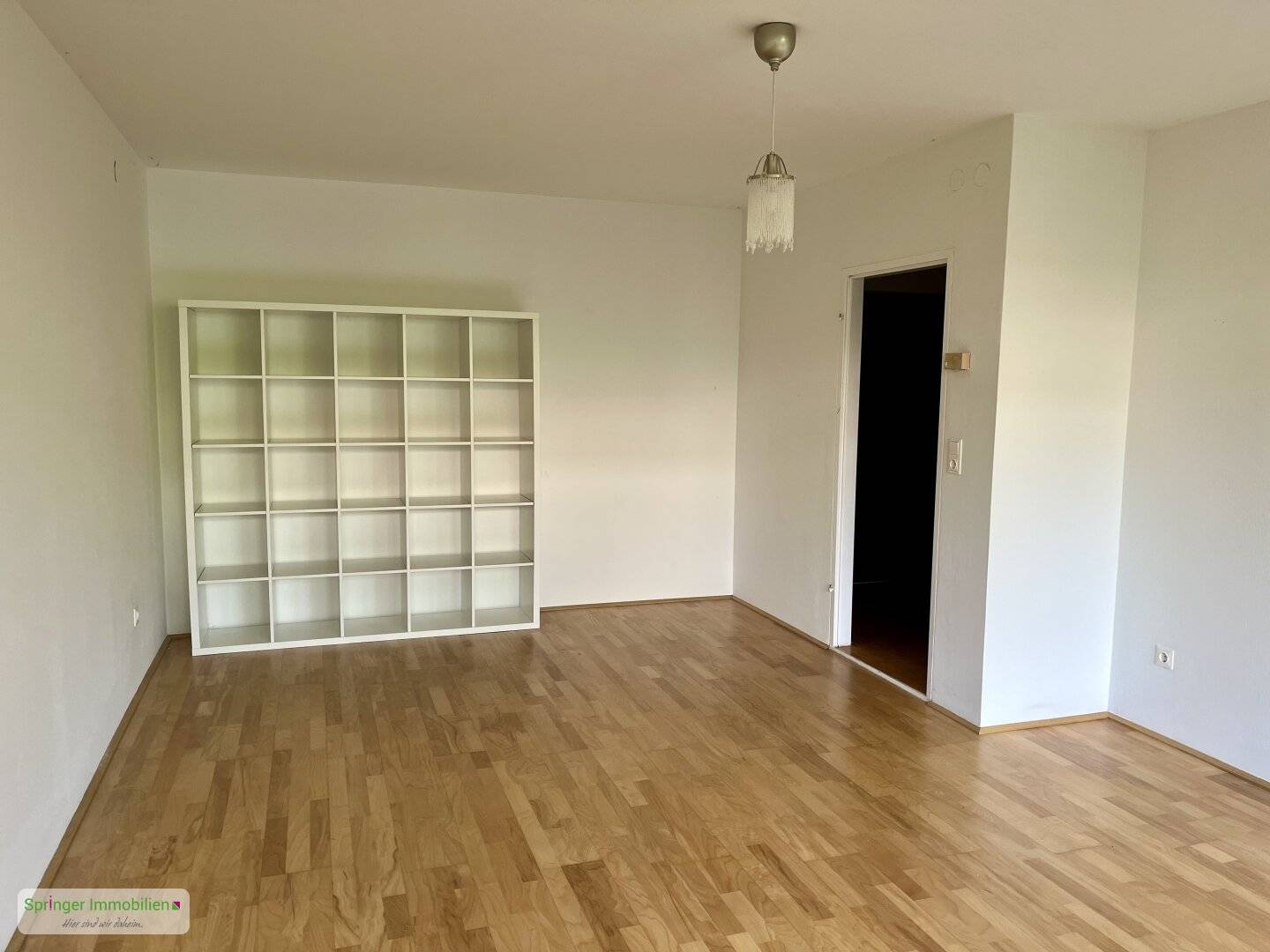 Schon gepackt! Ruhige Groß-Garconniere