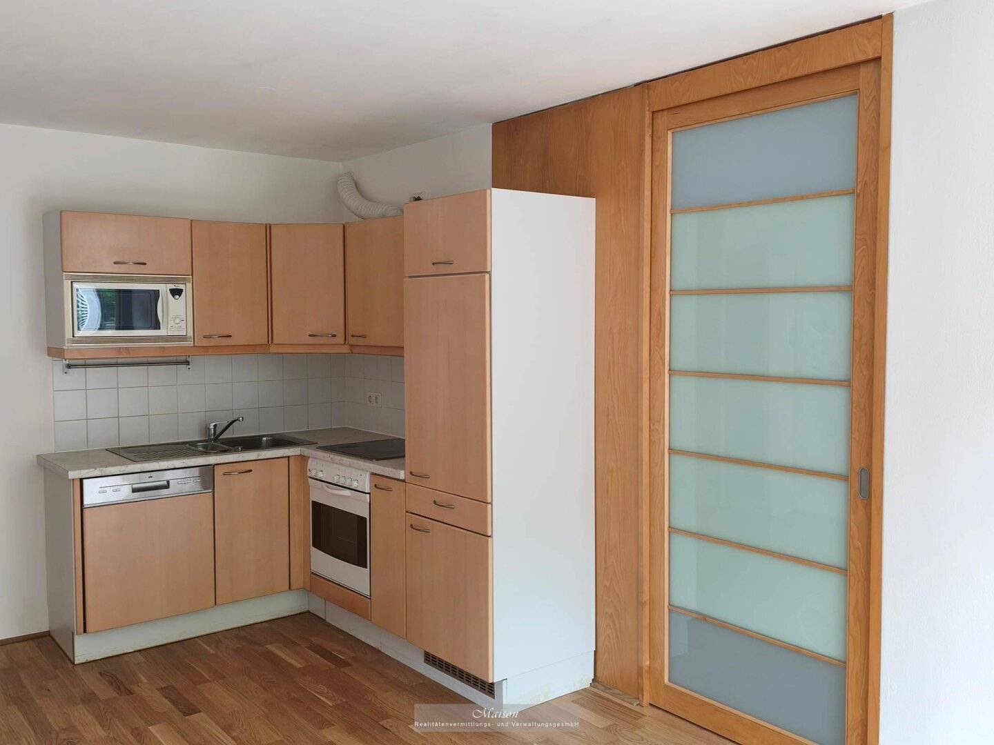 INVESTOR HIT - VACANT 2-ROOM APARTMENT WITH GARDEN TERRACE AND GARAGE IN QUIET COURTYARD LOCATION
