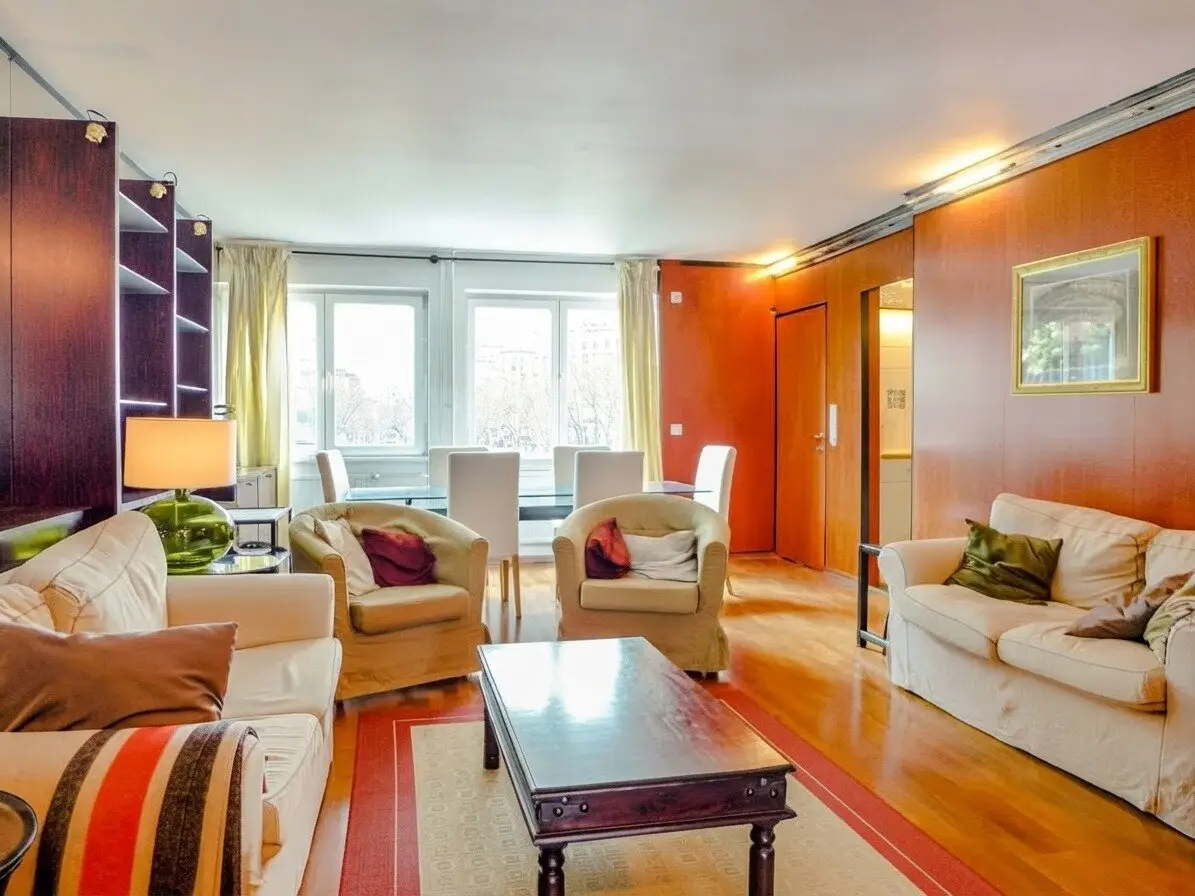 Moderne 2 Zimmer Wohnung in 1080 Wien - Helle 2-Zimmer-Wohnung mit optionalem Garagenstellplatz