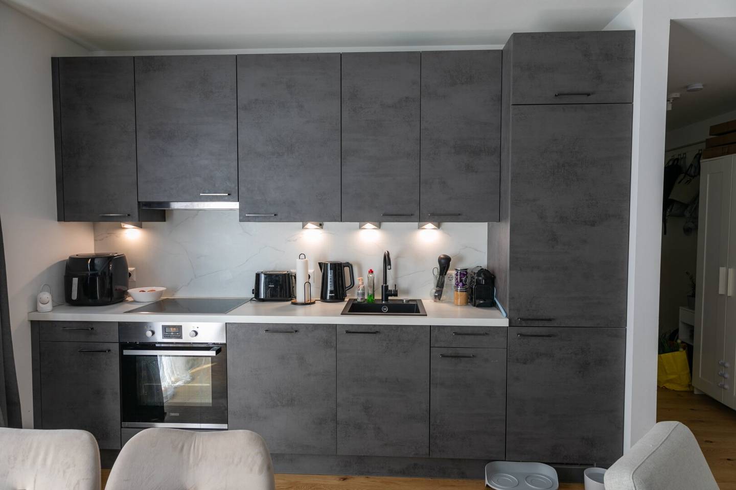 Modern new-build apartment: 2 rooms near the subway I Perfect for investors