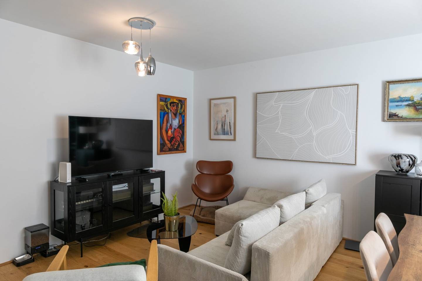 Modern new-build apartment: 2 rooms near the subway I Perfect for investors