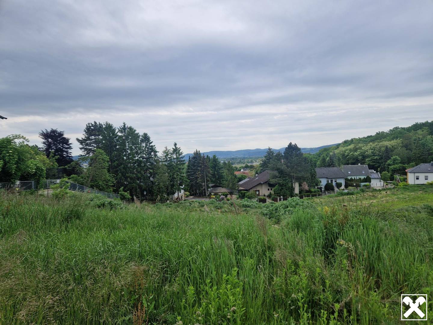 Traumgrundstück in Leobendorf – 575 m², kein Bauzwang, ruhige Hanglage