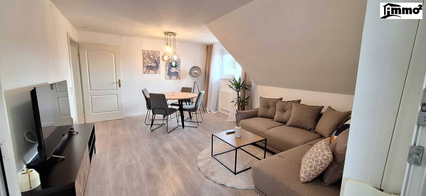 Fully furnished apartment with garden and mountain panorama
