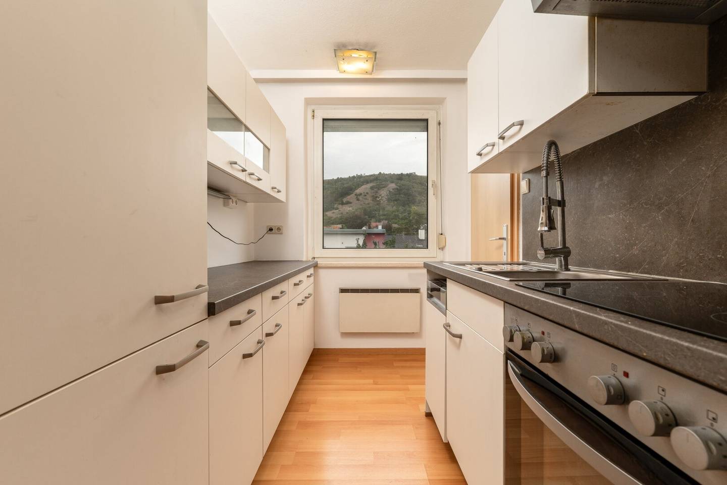 Cozy 3-room apartment with loggia in Hainburg an der Donau