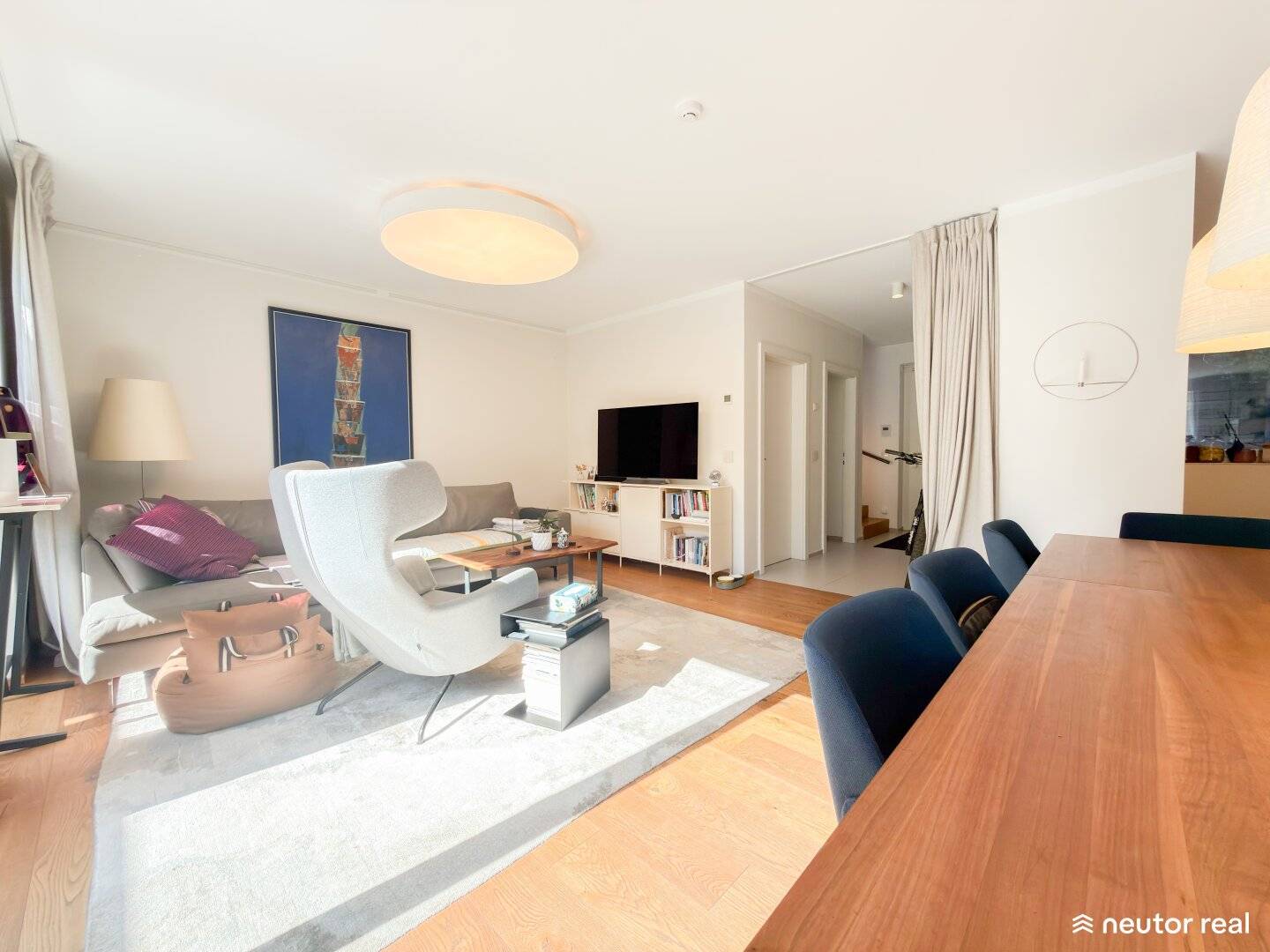 High-quality and fully equipped terraced house with garden, 2 terraces, photovoltaic system, air conditioning, smart home
