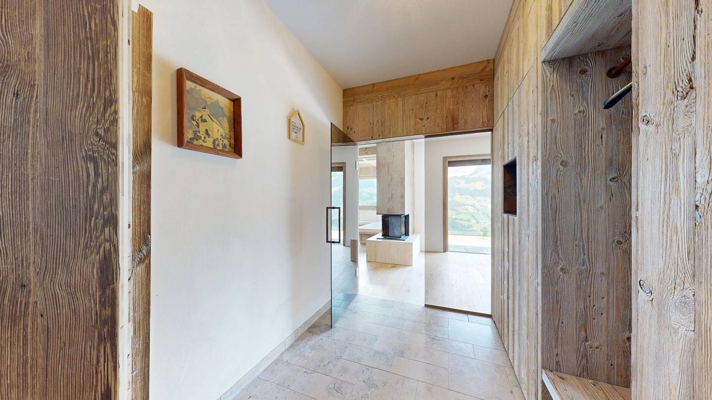 Bright apartment with sauna and panoramic alpine view