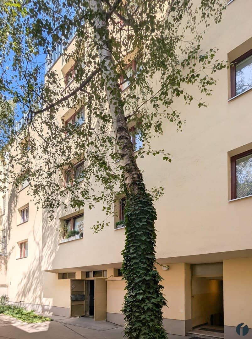 Rented 3-room apartment in 1170 Vienna – solid investment with long-term perspective