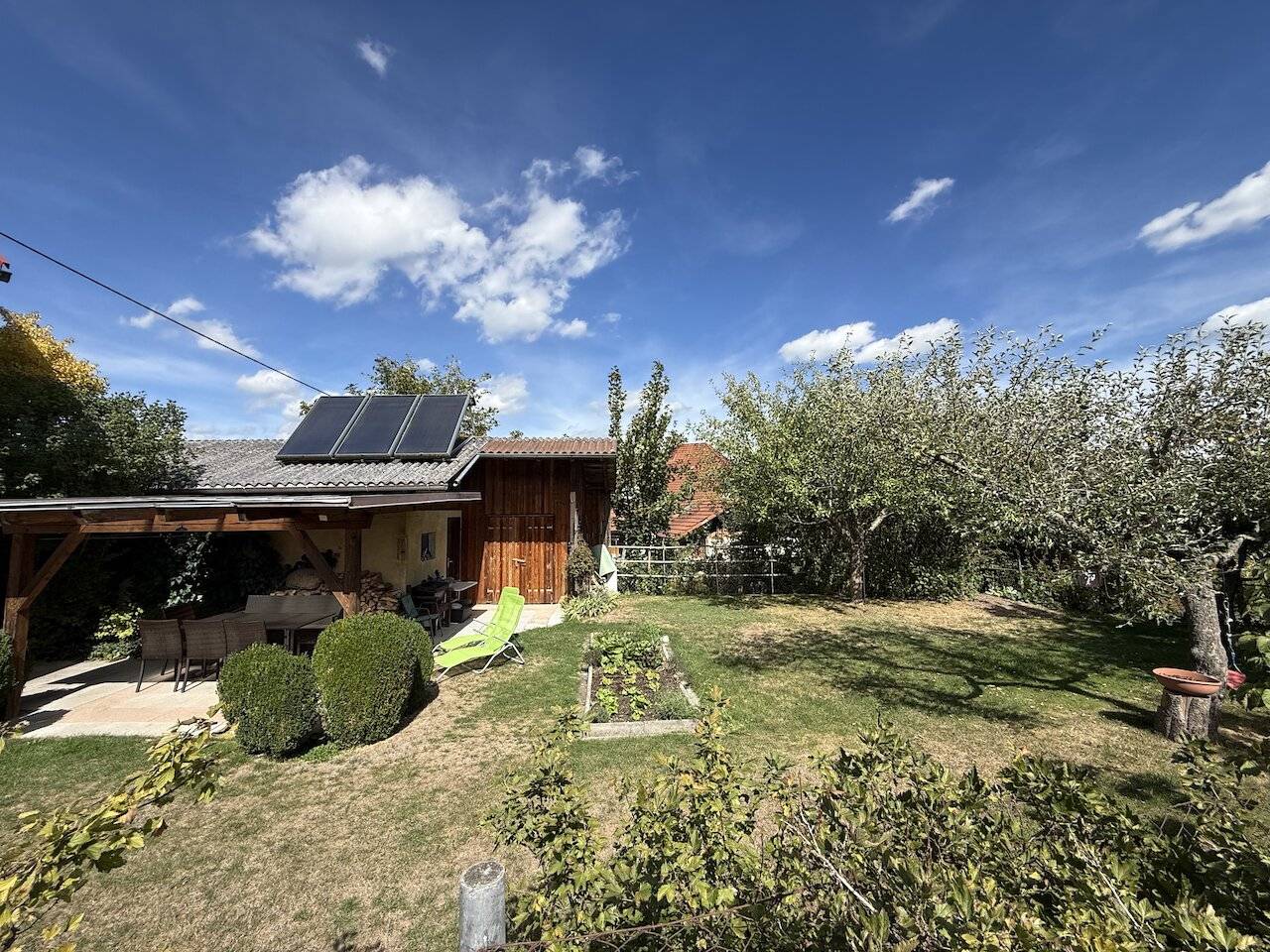 Spacious single family house with garden, garage and 9 rooms in the district capital Freistadt