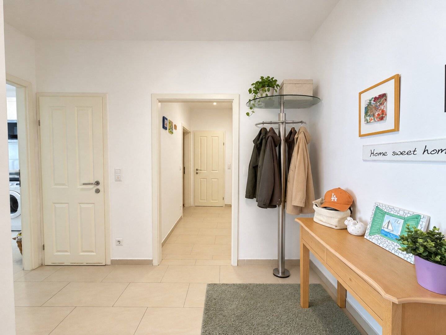 3-room apartment with 12 m² west balcony | U4 Ober St. Veit | Fully furnished | Ready to move in