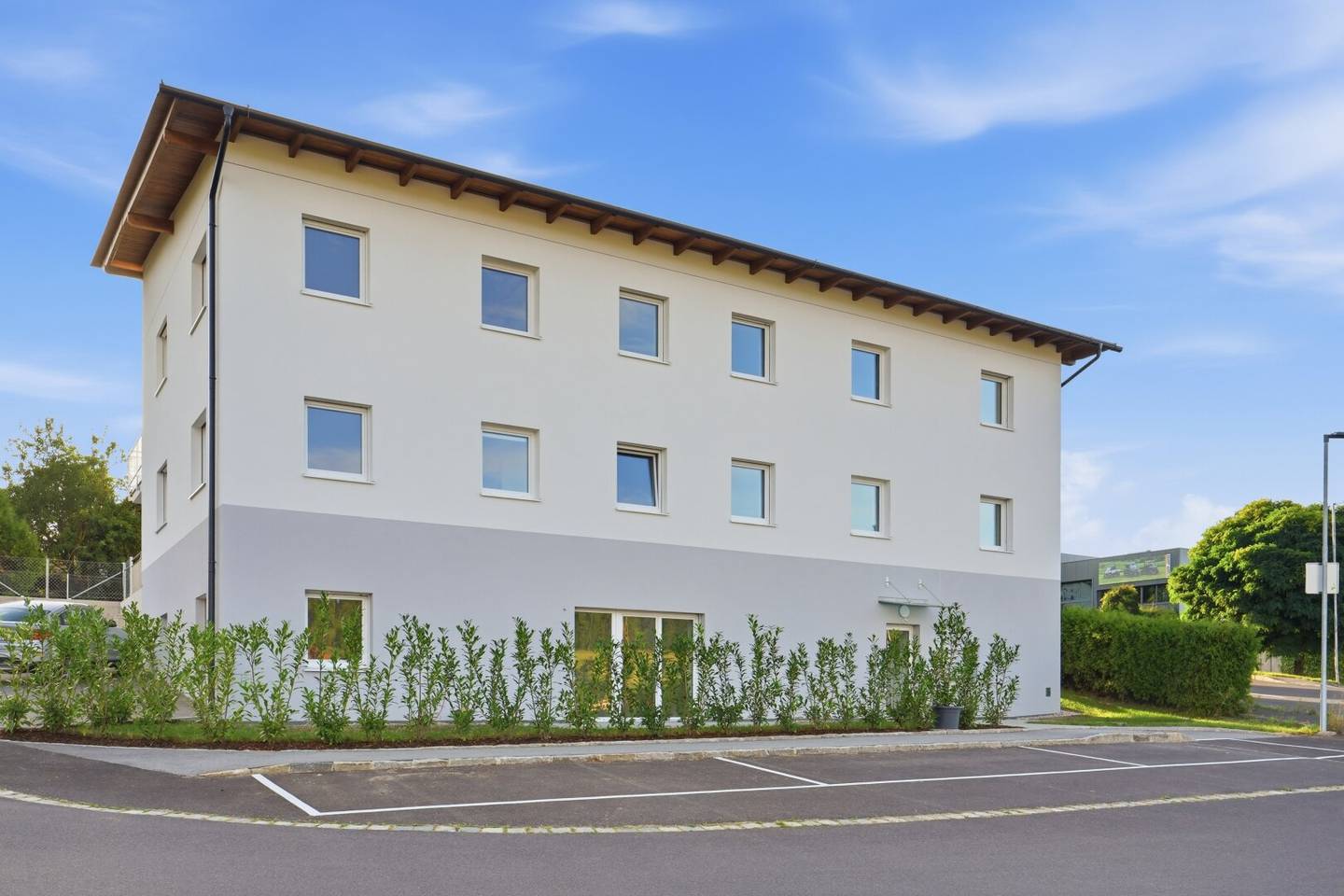 5 new build apartments with garden or balcony in Reichenau