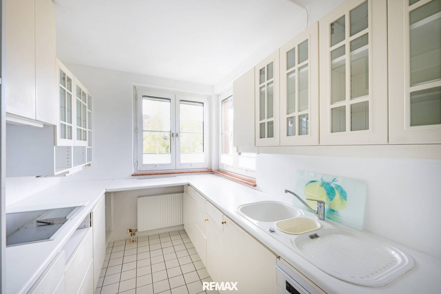 Bright 3-room apartment with two balconies in Salzburg-Riedenburg