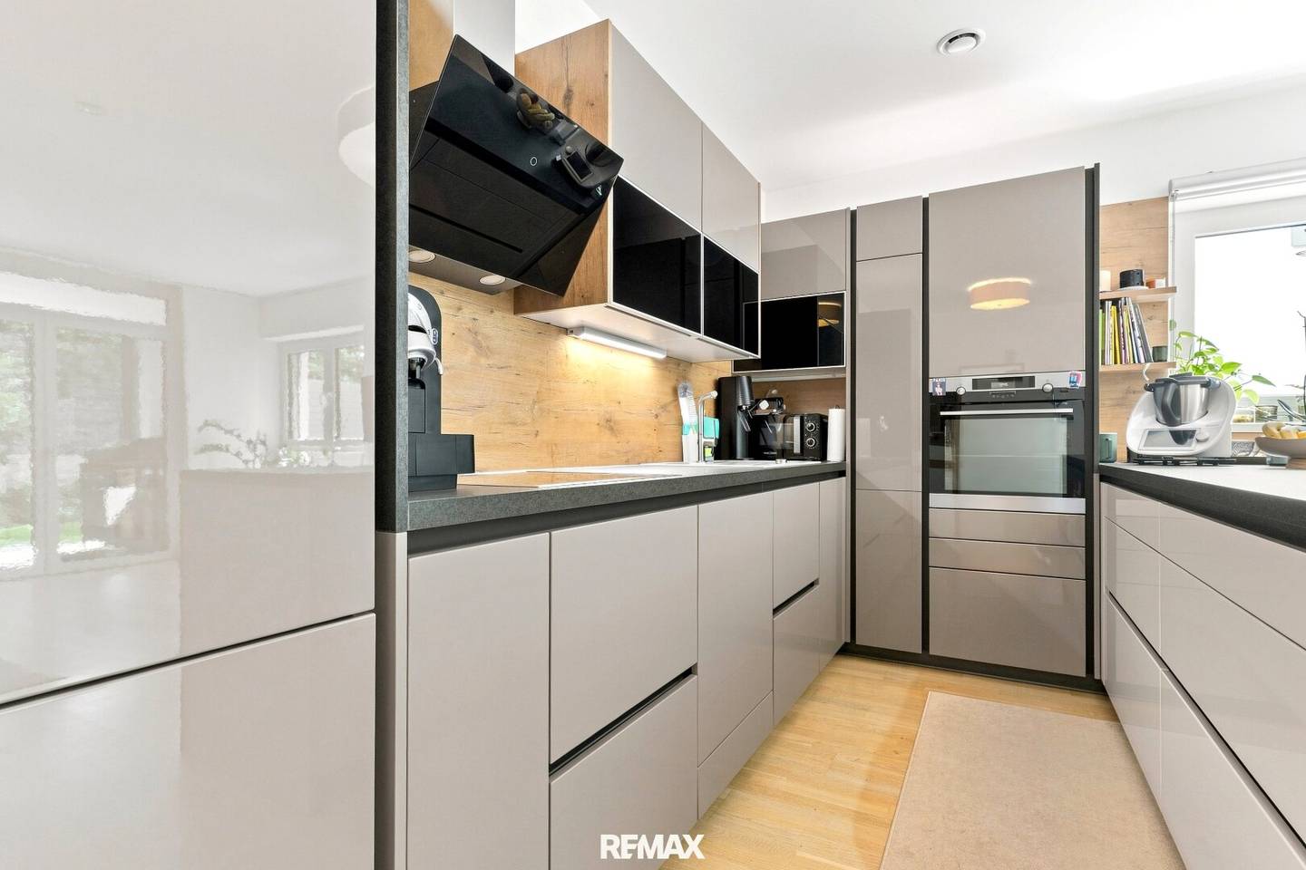 Living with garden and short distances – barrier-free 3-room apartment near the town square