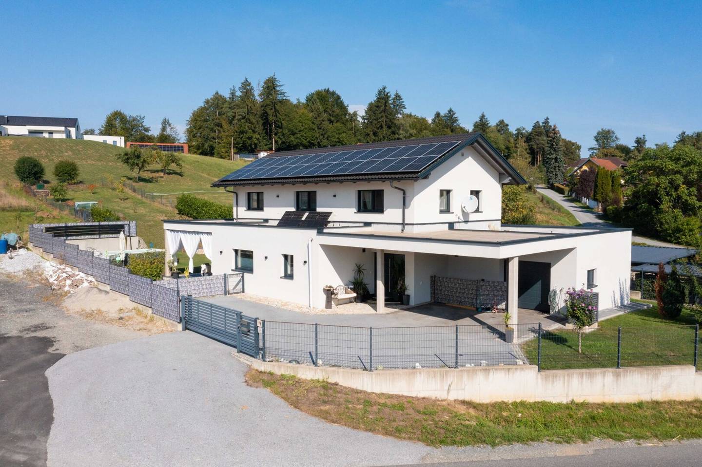 A home that can do more | Contemporary living meets thoughtful technology and generous outdoor space