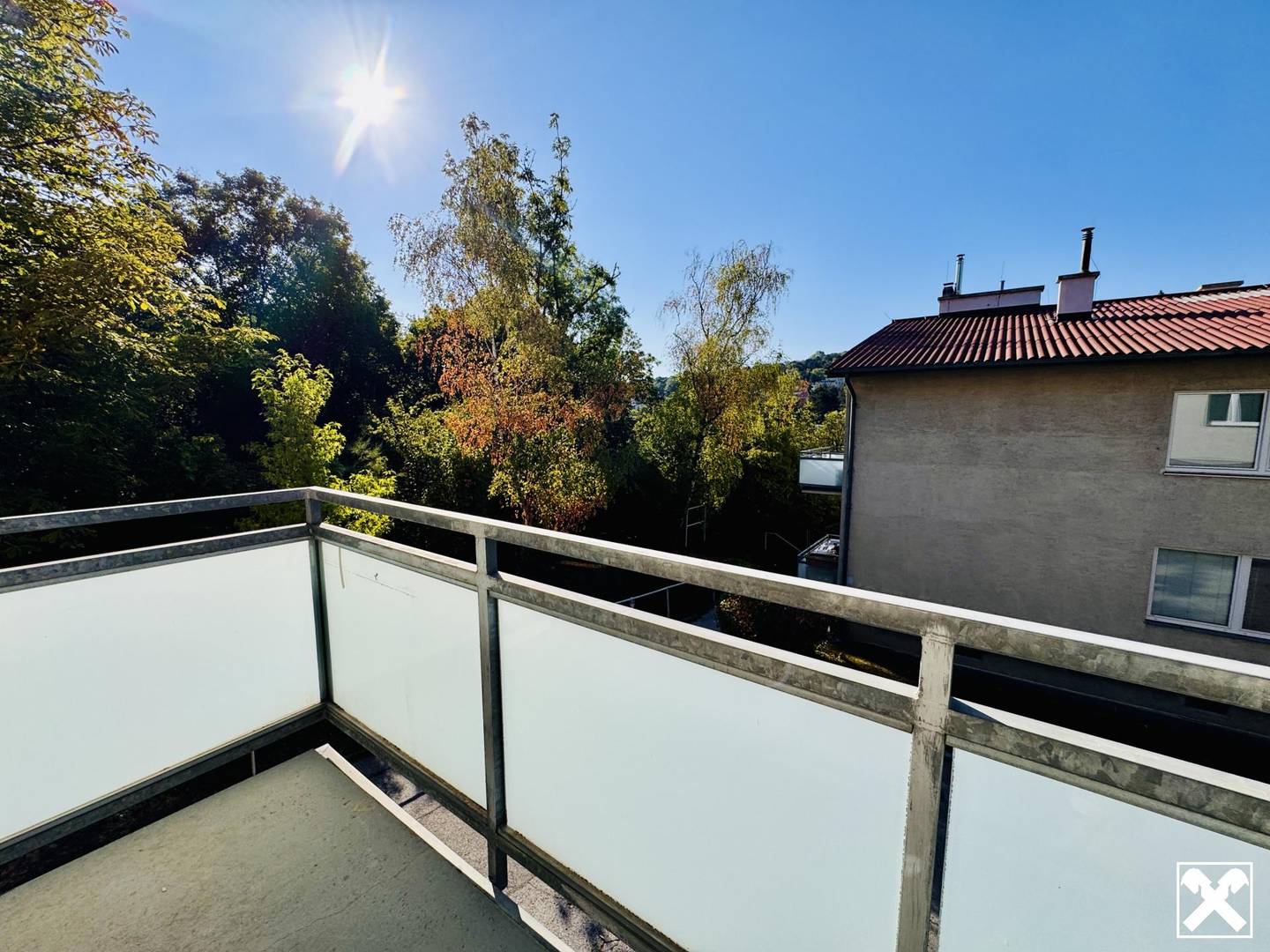 Sonnige Wohnung mit Balkon in grüner Ruhelage