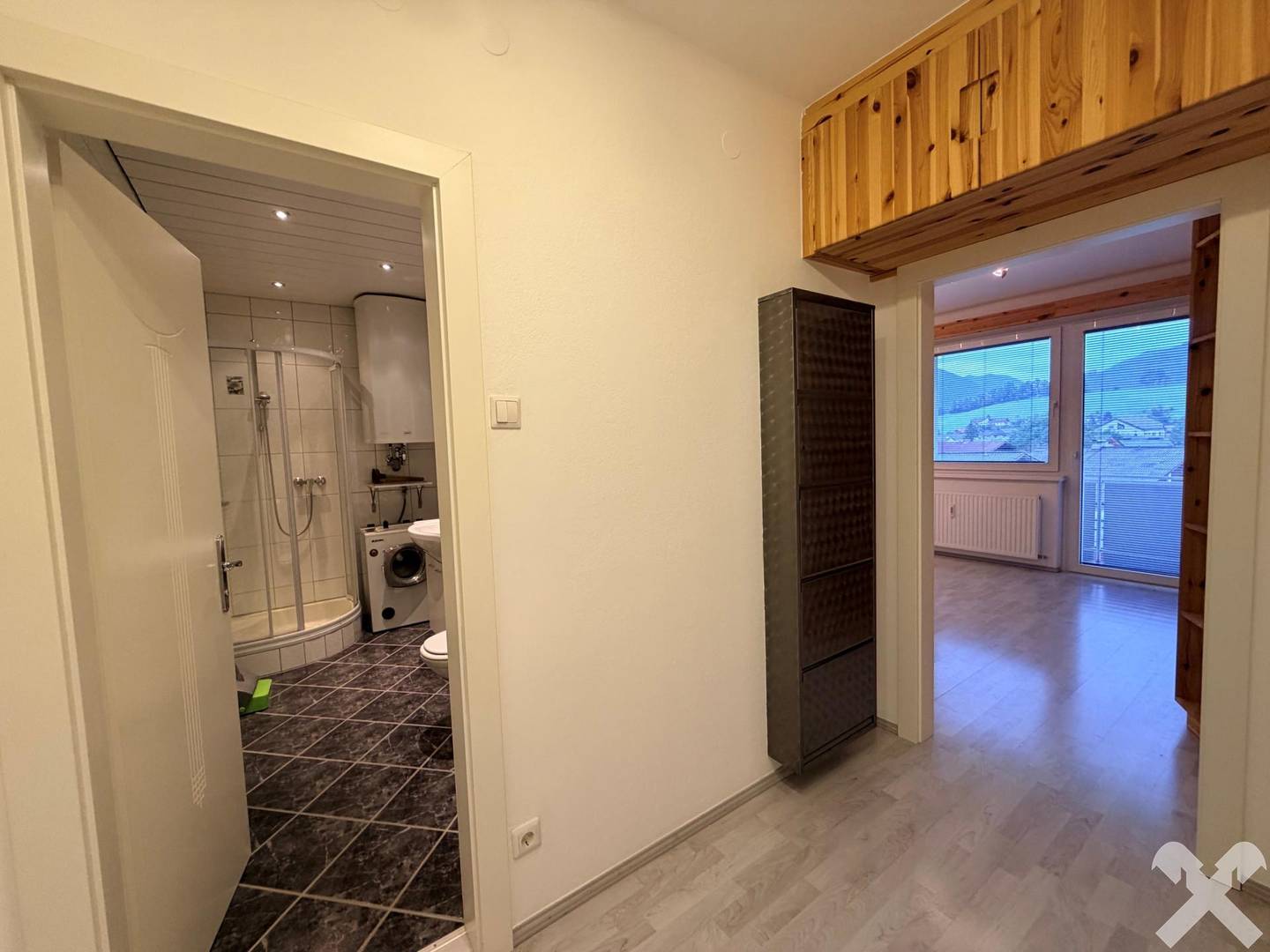 Lichtdurchflutete Wohnung mit Südbalkon und Grünblick