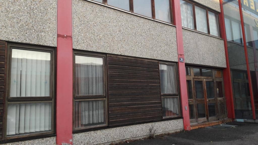 Apartment in a well connected location near Plus City